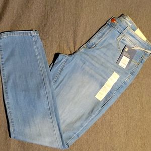 Universal Thread Jeans